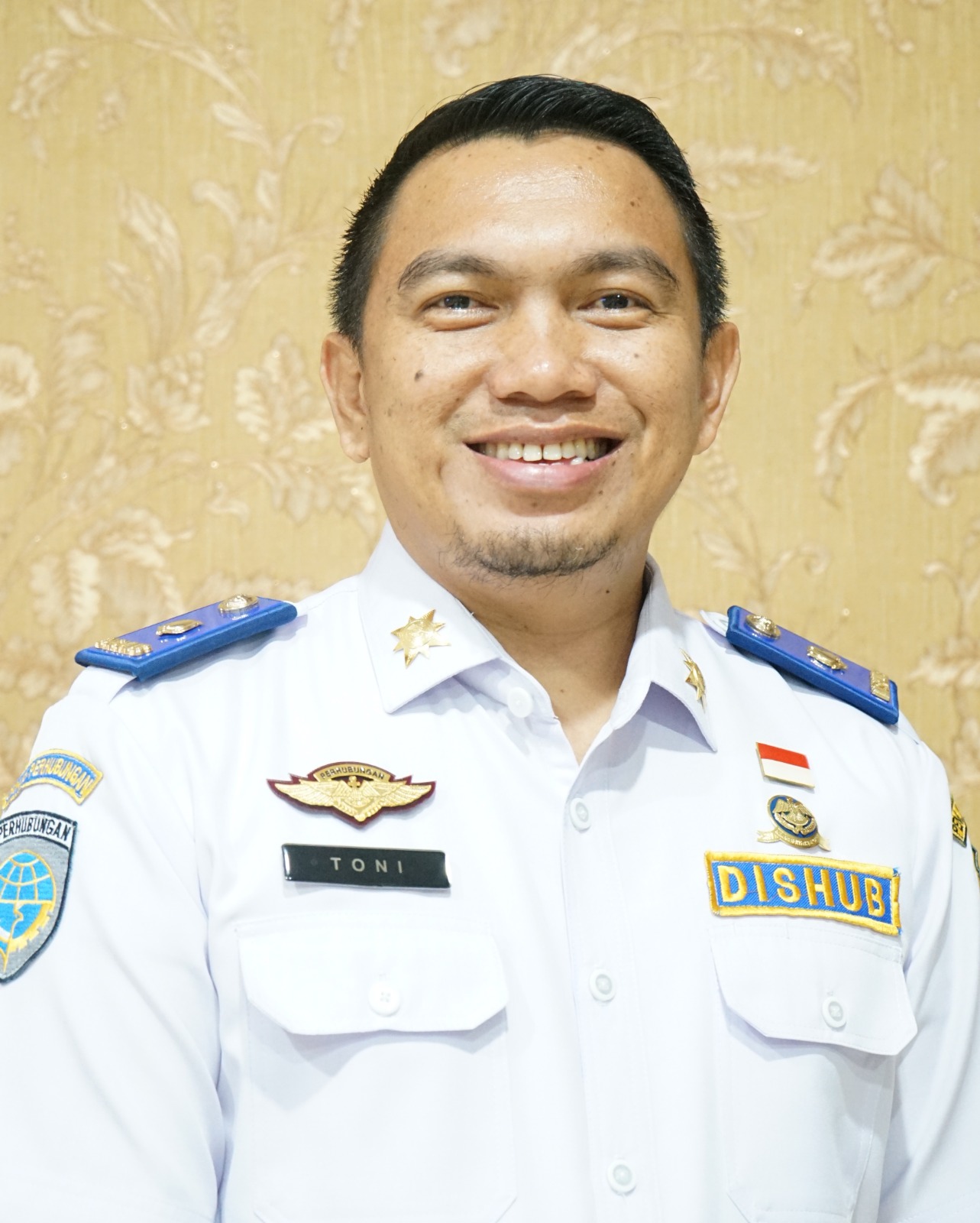 Toni Hastri Putra